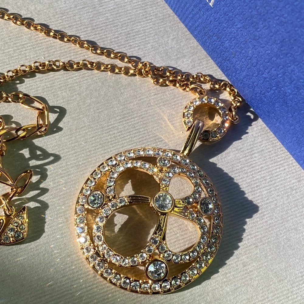 GOLD tone SWAROVSKI necklace